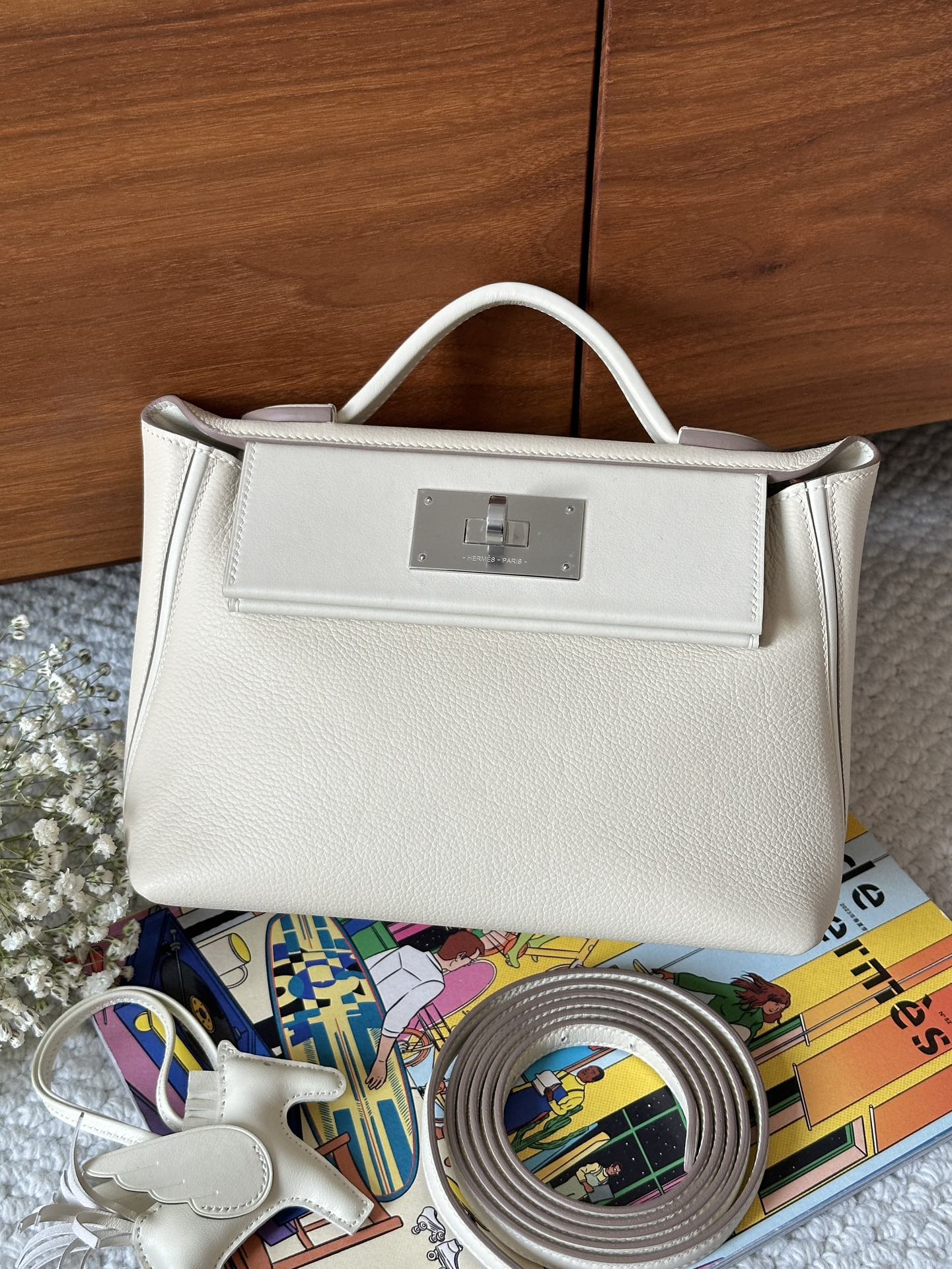 Hermes Kelly Mini 2424 21cm Handbag in White Clemence Leather 